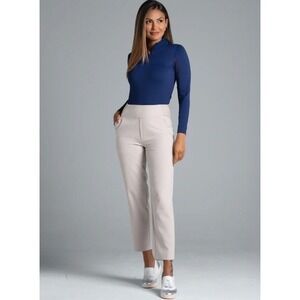 NWOT U IBKUL Golf Solid Knit Ankle Pants Stone Size 6 Athleisure